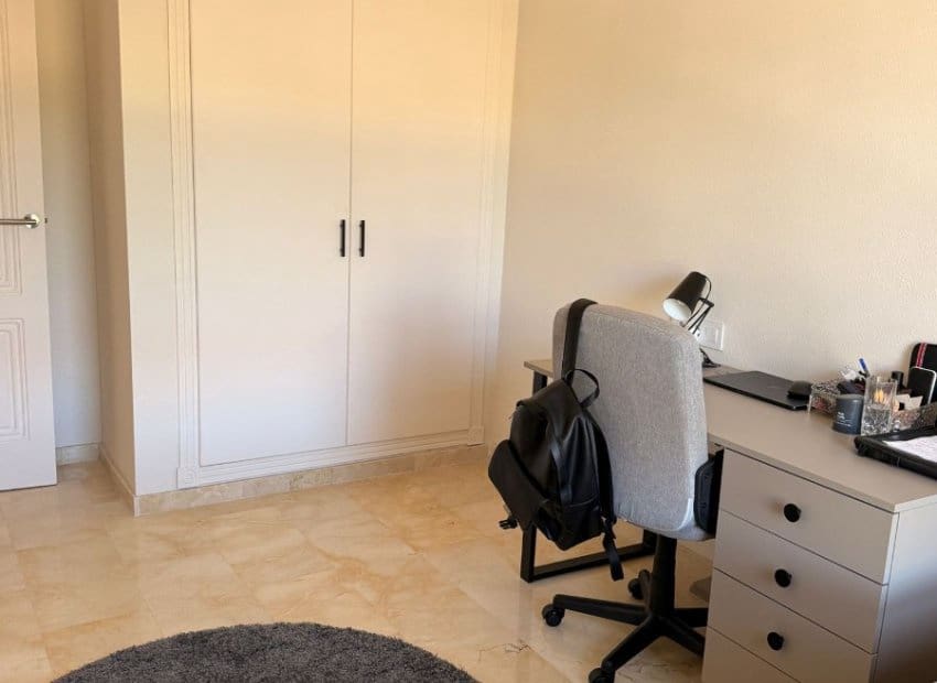 3 chambre Penthouse à vendre à Las Ramblas Golf avec piscine - 398 000 € (Ref: 9637917)