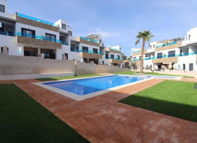 3 soveværelse Byhus til salg i Bigastro med swimmingpool garage - € 250.000 (Ref: 9660604)