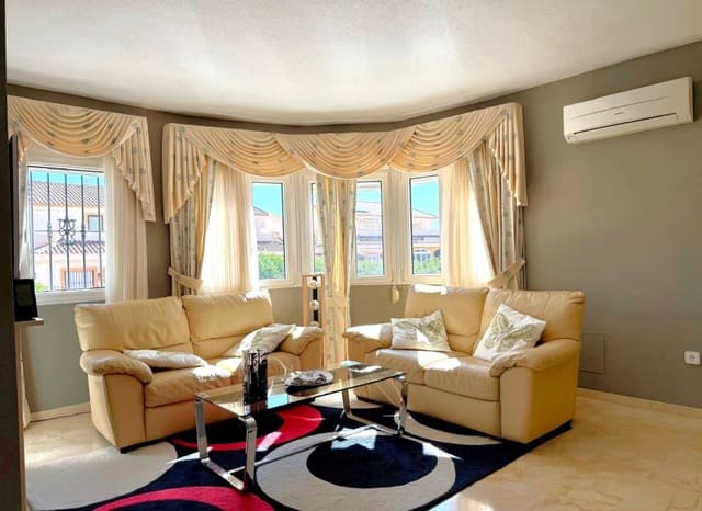 3 makuuhuone Huvila myytävänä paikassa Los Dolses, Orihuela mukana uima-altaan - 590 000 € (Ref: 9660605)