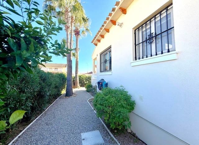 3 makuuhuone Huvila myytävänä paikassa Los Dolses, Orihuela mukana uima-altaan - 590 000 € (Ref: 9660605)