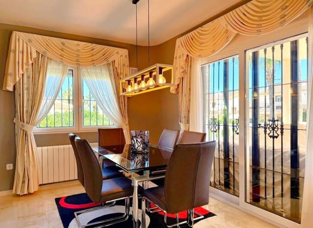 3 makuuhuone Huvila myytävänä paikassa Los Dolses, Orihuela mukana uima-altaan - 590 000 € (Ref: 9660605)