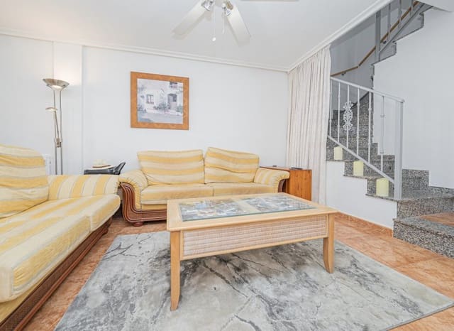 3 Zimmer Villa zu verkaufen in Cabo Roig, Orihuela mit Pool - 239.000 € (Ref: 9660606)