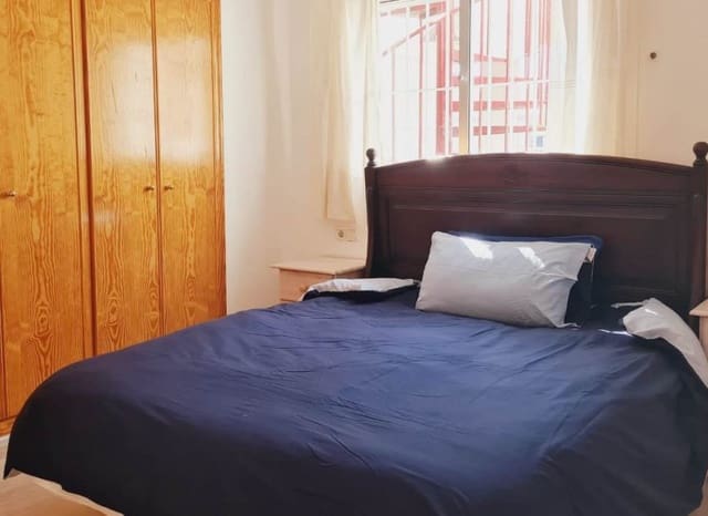 2 quarto Penthouse para venda em Villamartin, Orihuela - 148 000 € (Ref: 9670964)