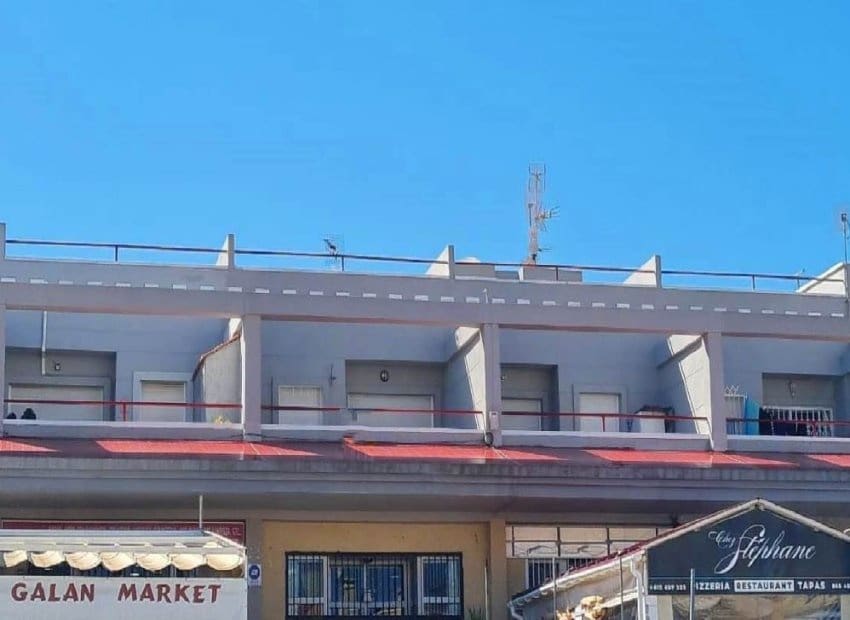 2 bedroom Apartment for sale in Villamartin - € 139,900 (Ref: 9670964)