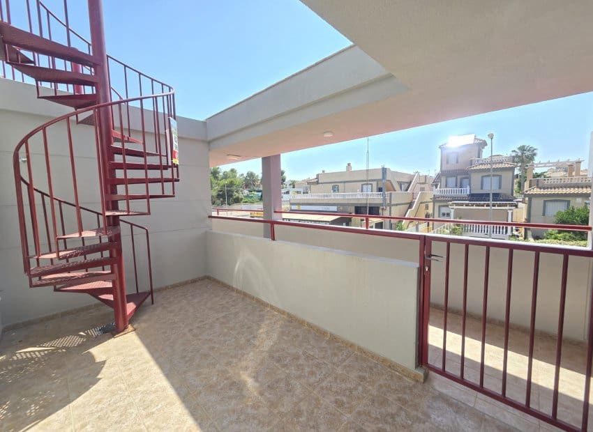2 soveværelse Lejlighed til salg i Villamartin - € 139.900 (Ref: 9670964)