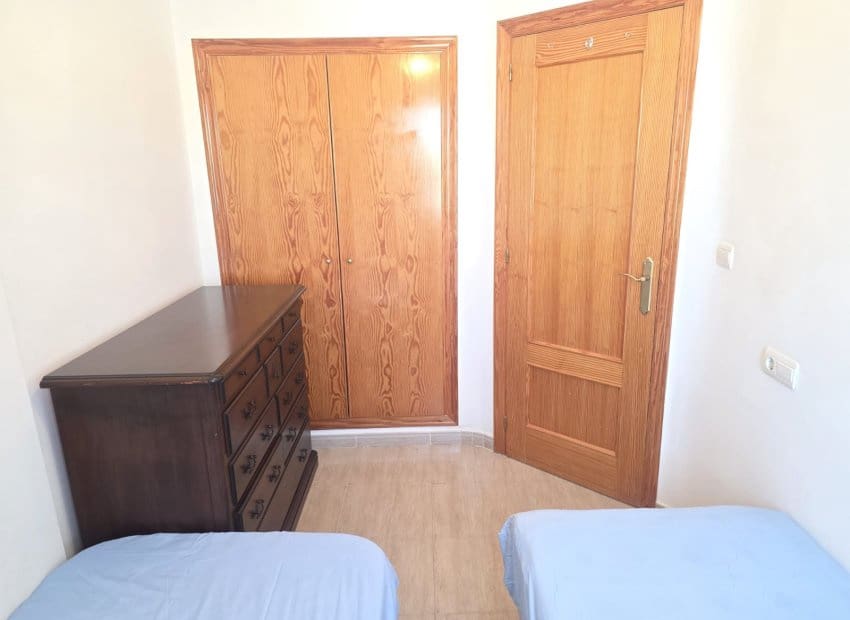 2 soveværelse Lejlighed til salg i Villamartin - € 139.900 (Ref: 9670964)