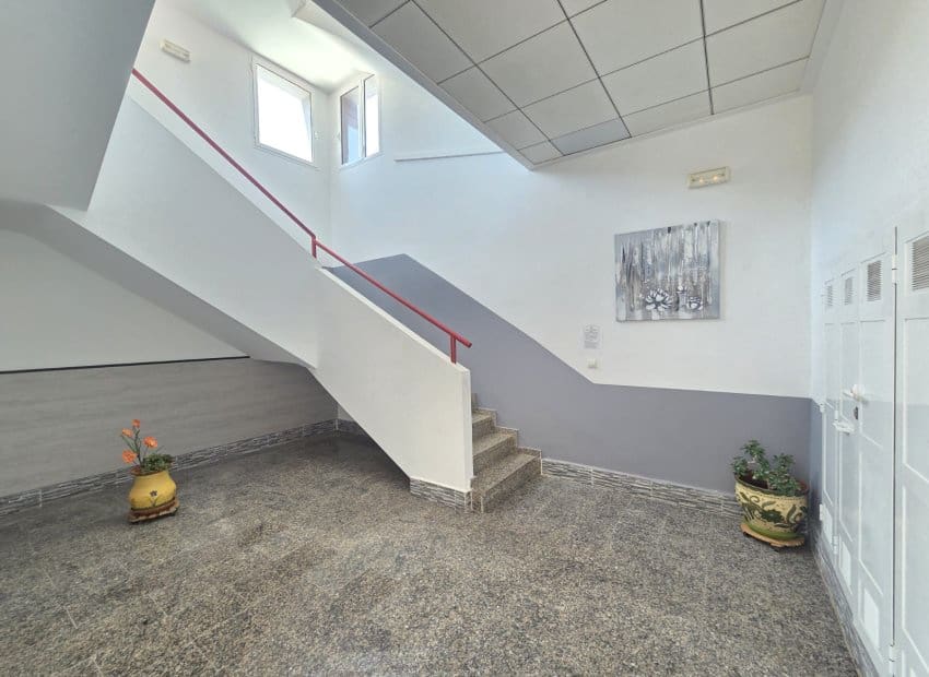 2 soveværelse Lejlighed til salg i Villamartin - € 139.900 (Ref: 9670964)