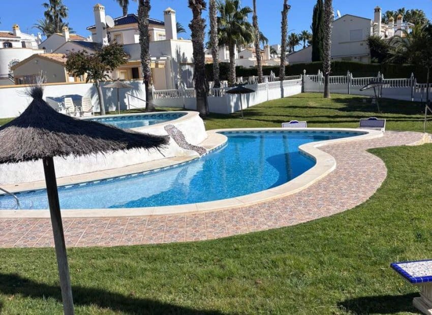 2 bedroom Penthouse for sale in Los Dolses with pool - € 205,000 (Ref: 9697811)