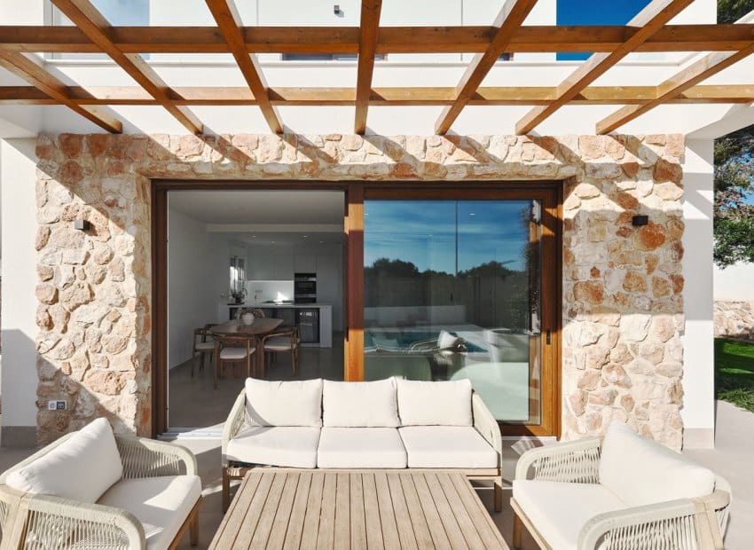 3 makuuhuone Huvila myytävänä paikassa Orihuela Costa mukana uima-altaan 
autotalli - 760 000 € (Ref: 9702401)