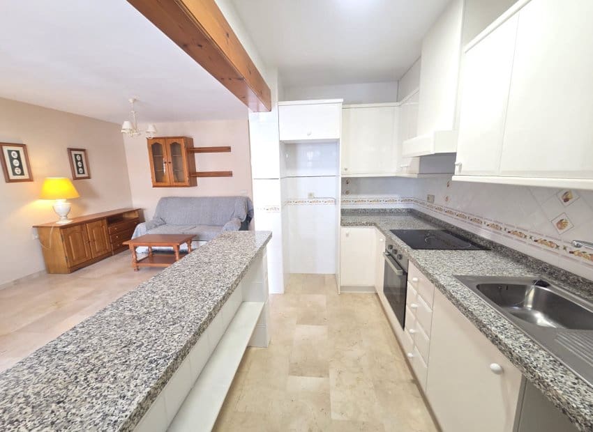 2 bedroom Bungalow for sale in Villamartin with pool - € 215,000 (Ref: 9720538)