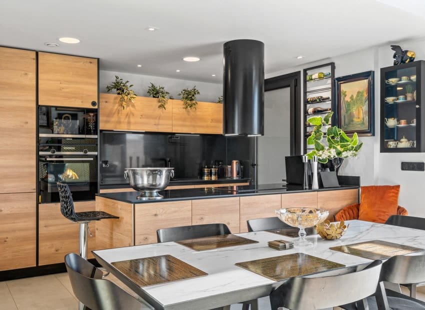 3 soveværelse Lejlighed til salg i Villamartin med swimmingpool garage - € 639.000 (Ref: 9763815)