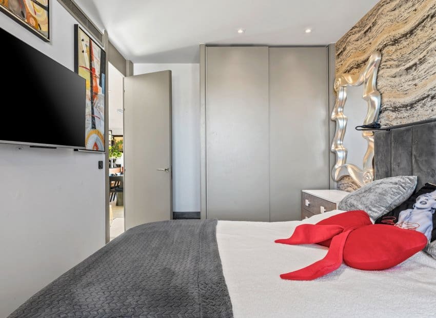 3 soveværelse Lejlighed til salg i Villamartin med swimmingpool garage - € 639.000 (Ref: 9763815)