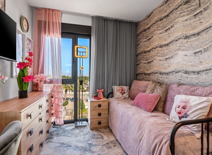 3 soveværelse Lejlighed til salg i Villamartin med swimmingpool garage - € 639.000 (Ref: 9763815)