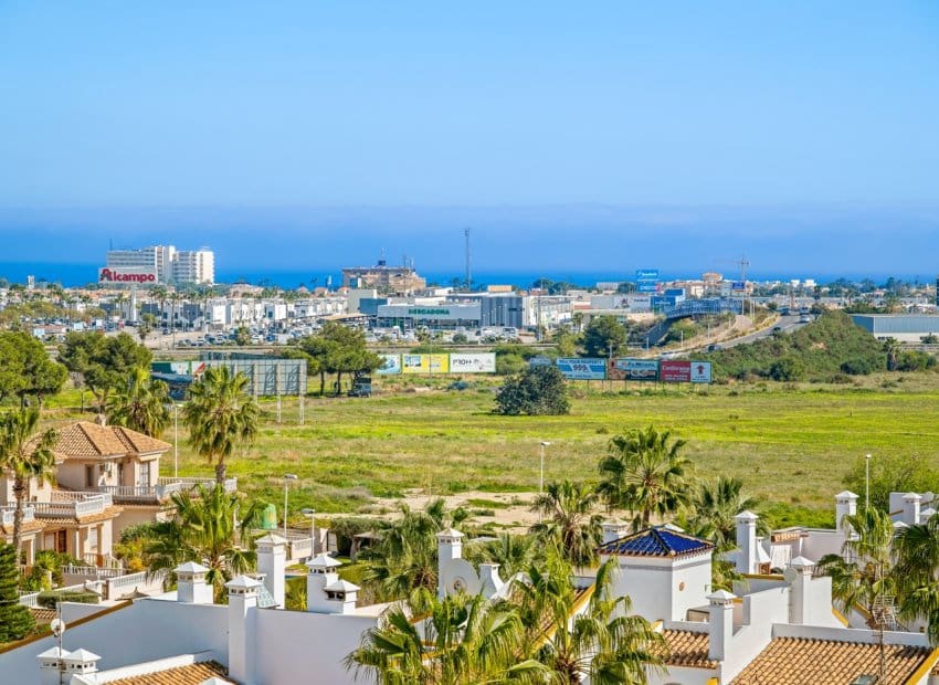 3 soveværelse Lejlighed til salg i Villamartin med swimmingpool garage - € 639.000 (Ref: 9763815)