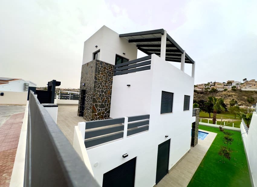 4 camera da letto Villa in vendita in Ciudad Quesada con piscina garage - 834.000 € (Rif: 9763817)