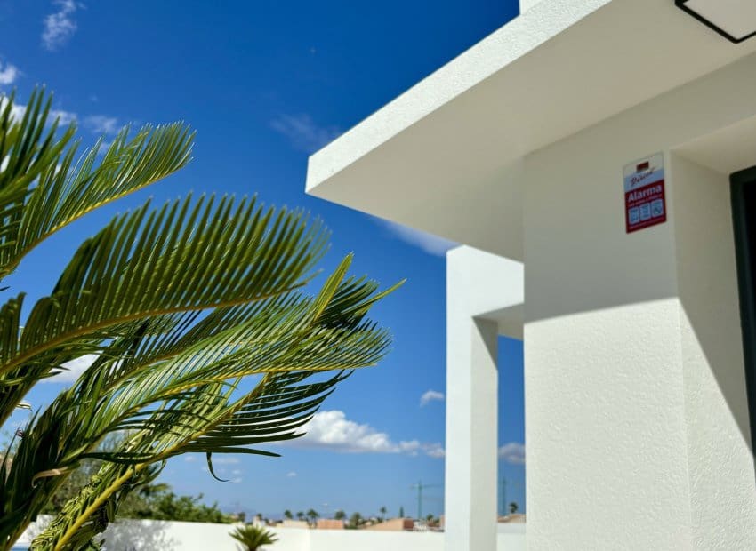 3 soverom Villa til salgs i Benijofar med svømmebasseng - € 589 000 (Ref: 9763829)