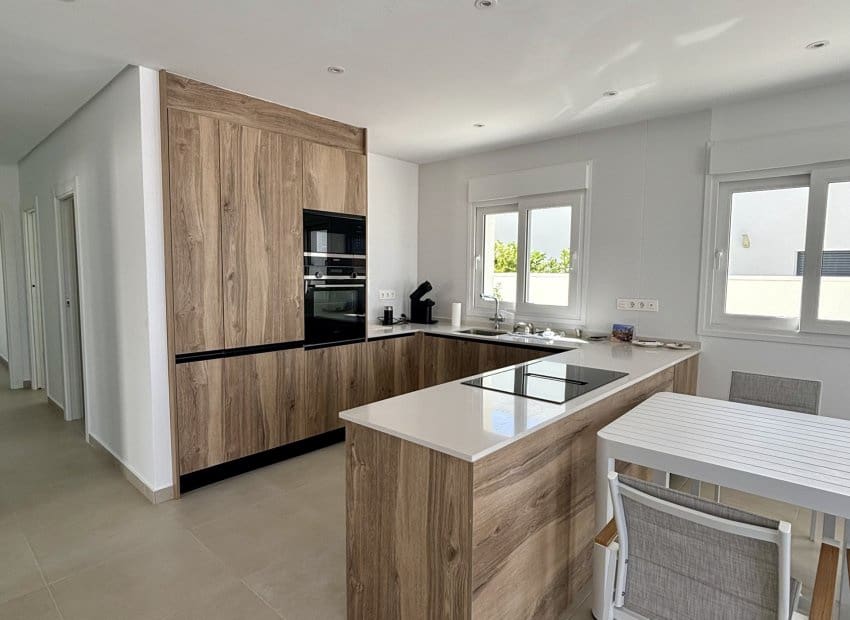 3 soverom Villa til salgs i Benijofar med svømmebasseng - € 589 000 (Ref: 9763829)