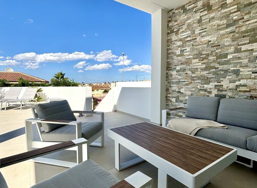 3 soverom Villa til salgs i Benijofar med svømmebasseng - € 589 000 (Ref: 9763829)