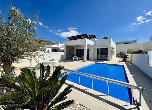 3 chambre Villa/Maison à vendre à Benijófar avec piscine - 589 000 € (Ref: 9763829)