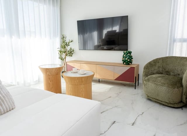 3 soveværelse Villa til salg i Ciudad Quesada, Rojales med swimmingpool - € 588.000 (Ref: 9763848)