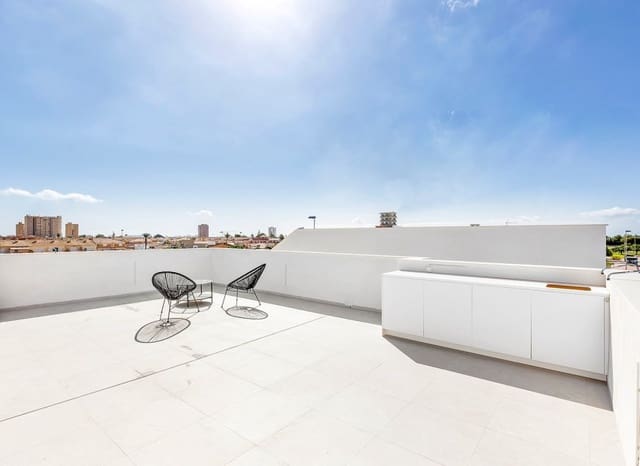 3 soveværelse Villa til salg i Las Lomas de Rame - Bahía Bella, Los Alcázares med swimmingpool - € 429.000 (Ref: 9763854)