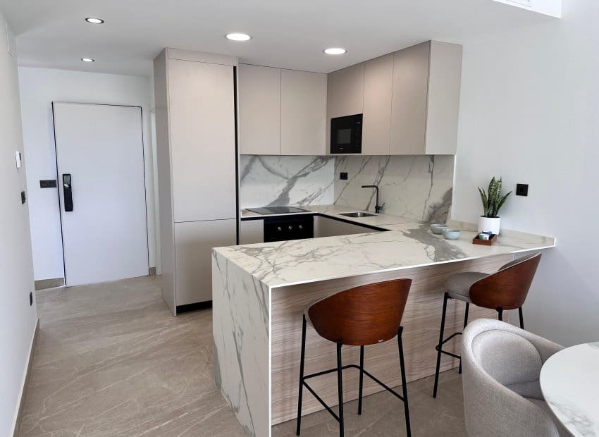 2 soverom Leilighet til salgs i Los Alcazares med svømmebasseng - € 299 000 (Ref: 9763862)