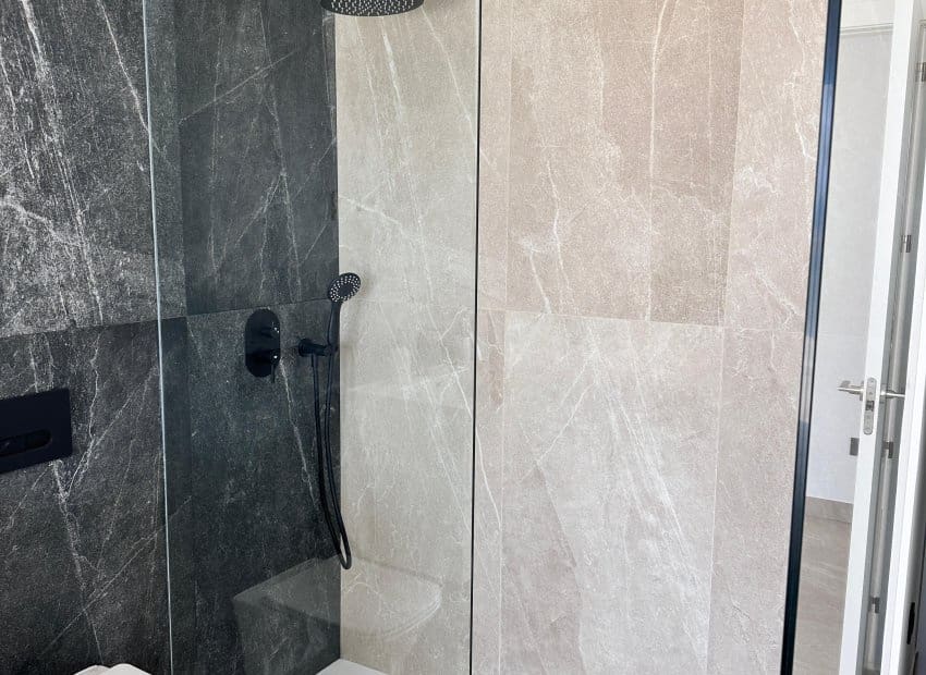 Ático de 2 habitaciones en Los Alcázares en venta con piscina - 379.000 € (Ref: 9763863)