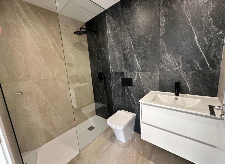 Ático de 2 habitaciones en Los Alcázares en venta con piscina - 379.000 € (Ref: 9763863)