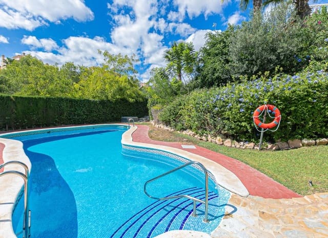 2 bedroom Apartment for sale in Playa Flamenca, Orihuela with pool garage - € 199,999 (Ref: 9763876)