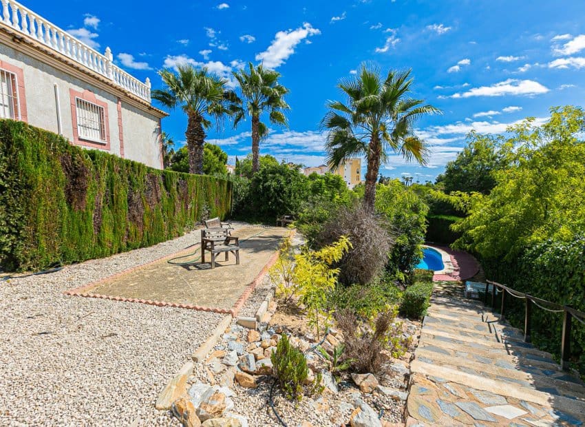 2 sovrum Lägenhet till salu i Playa Flamenca med pool - 199 999 € (Ref: 9763876)