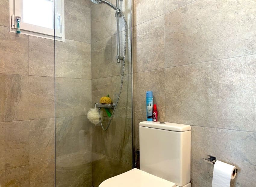 3 sypialnia Willa na sprzedaż w Villamartin z basenem - 424 995 € (Ref: 9763879)