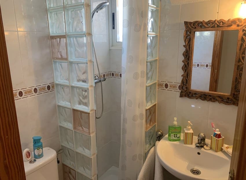 3 soveværelse Villa til salg i Villamartin med swimmingpool - € 299.950 (Ref: 9763880)