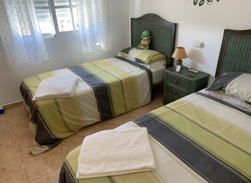 3 soveværelse Villa til salg i Villamartin med swimmingpool - € 299.950 (Ref: 9763880)