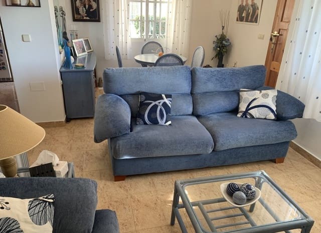 3 soveværelse Villa til salg i Villamartin, Orihuela med swimmingpool - € 299.950 (Ref: 9763880)