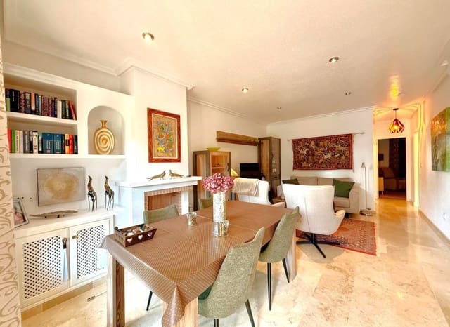 3 quarto Casa em Banda para venda em Villamartin, Orihuela com piscina - 265 000 € (Ref: 9763882)