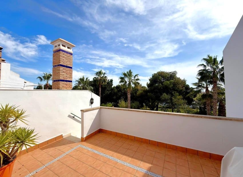 3 soveværelse Byhus til salg i Villamartin med swimmingpool - € 265.000 (Ref: 9763882)