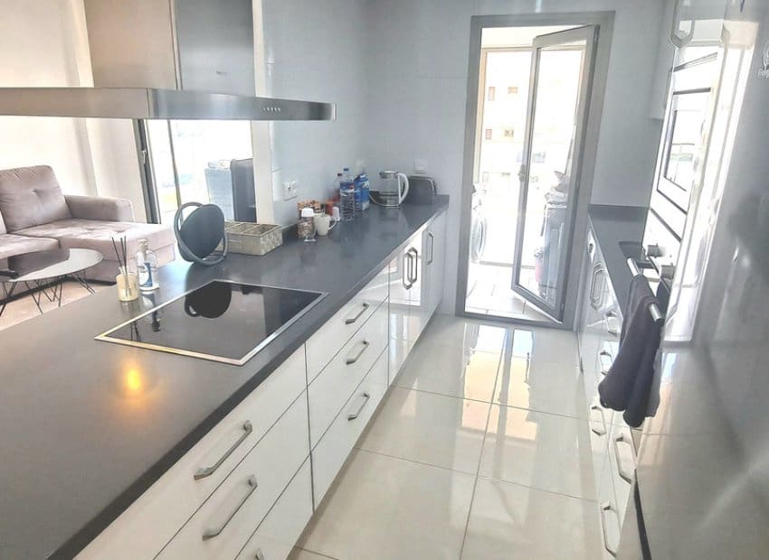 2 soverom Leilighet til salgs i Los Dolses med svømmebasseng garasje - € 275 000 (Ref: 9763883)