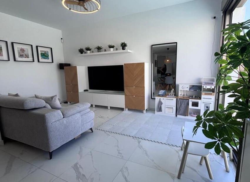 5 chambre Villa/Maison à vendre à Villamartin avec piscine - 595 000 € (Ref: 9763884)