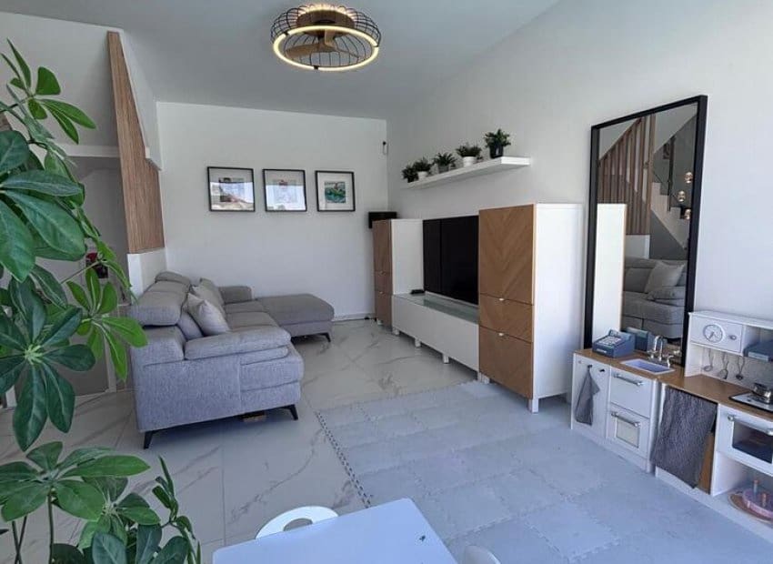 5 chambre Villa/Maison à vendre à Villamartin avec piscine - 595 000 € (Ref: 9763884)