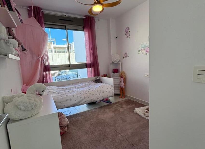 5 chambre Villa/Maison à vendre à Villamartin avec piscine - 595 000 € (Ref: 9763884)