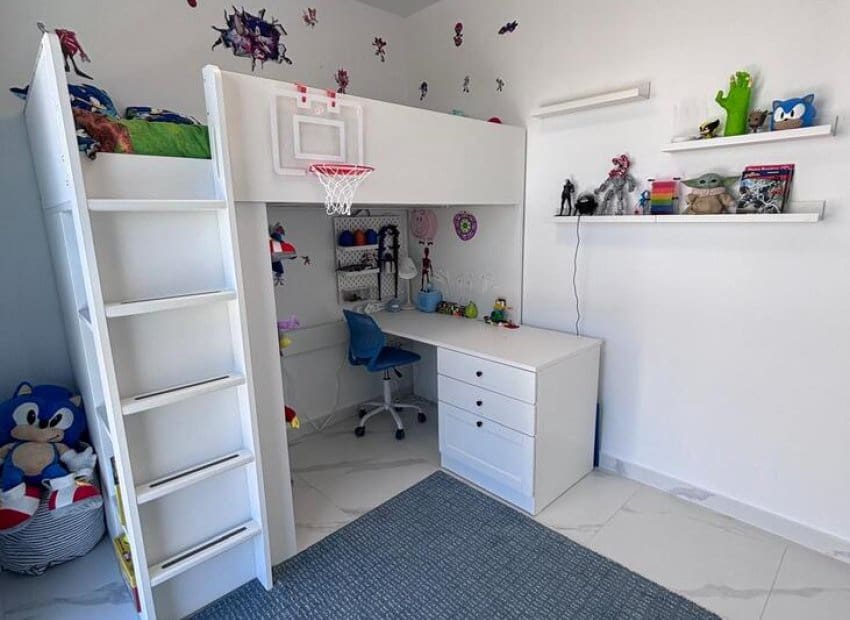 5 chambre Villa/Maison à vendre à Villamartin avec piscine - 595 000 € (Ref: 9763884)