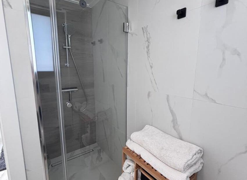 5 chambre Villa/Maison à vendre à Villamartin avec piscine - 595 000 € (Ref: 9763884)