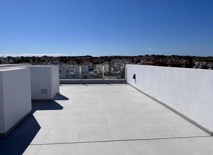 5 chambre Villa/Maison à vendre à Villamartin avec piscine - 595 000 € (Ref: 9763884)