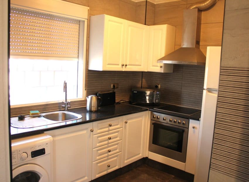 5 makuuhuone Huvila myytävänä paikassa La Zenia mukana uima-altaan - 359 995 € (Ref: 9763886)