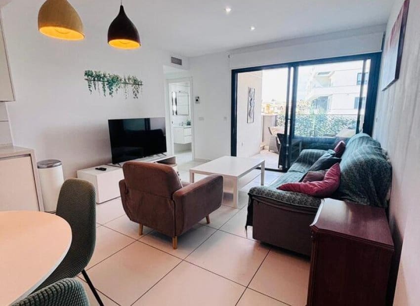 2 slaapkamer Appartement te koop in Villamartin met zwembad - € 205.000 (Ref: 9763887)