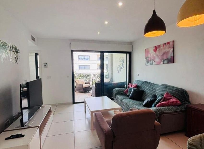 2 slaapkamer Appartement te koop in Villamartin met zwembad - € 205.000 (Ref: 9763887)