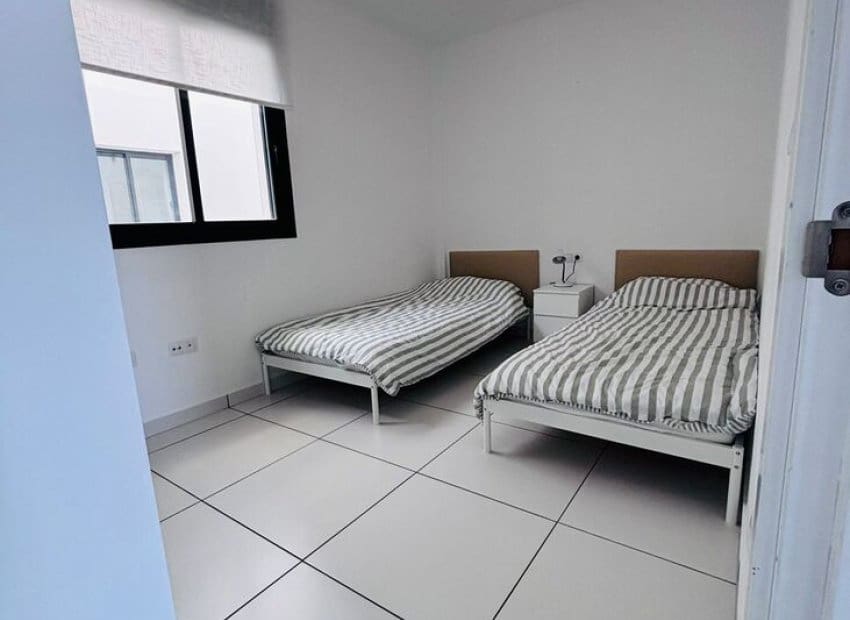 2 slaapkamer Appartement te koop in Villamartin met zwembad - € 205.000 (Ref: 9763887)