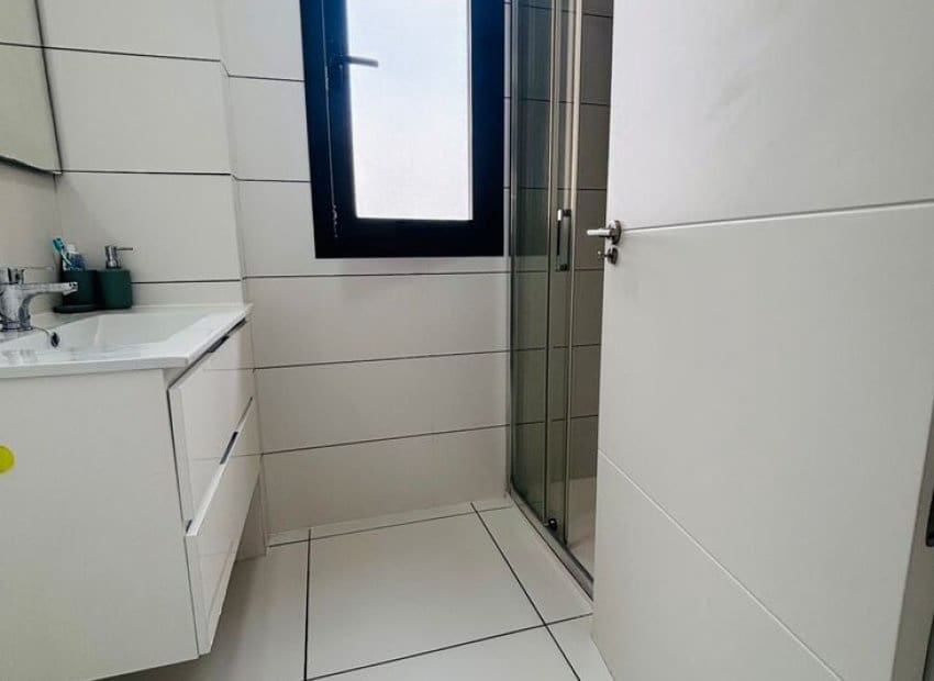 2 slaapkamer Appartement te koop in Villamartin met zwembad - € 205.000 (Ref: 9763887)