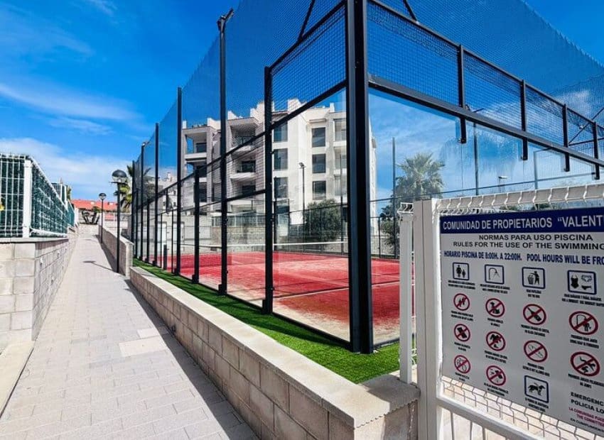 2 slaapkamer Appartement te koop in Villamartin met zwembad - € 205.000 (Ref: 9763887)