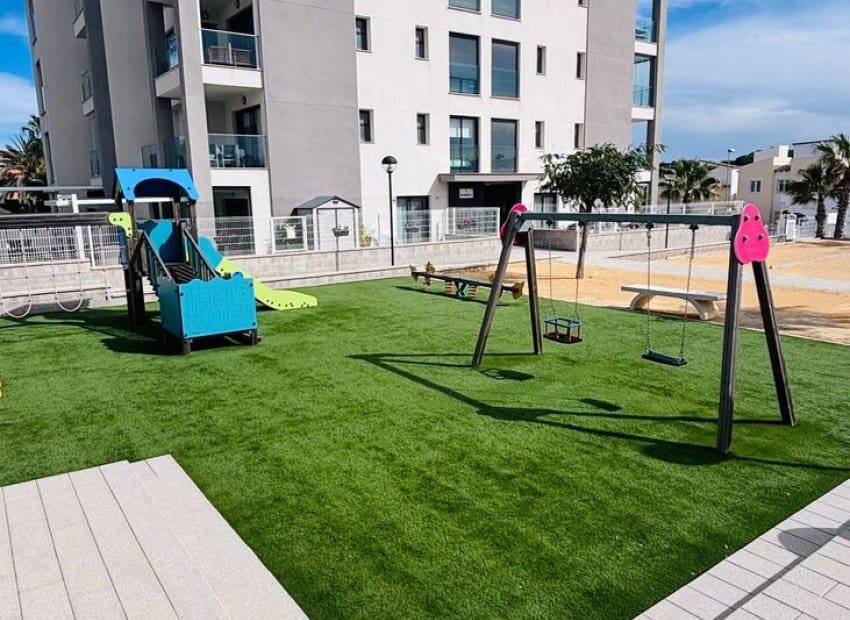 2 slaapkamer Appartement te koop in Villamartin met zwembad - € 205.000 (Ref: 9763887)